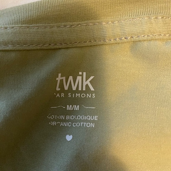 2 T Shirts Twik by Simons - Picture 4 of 6